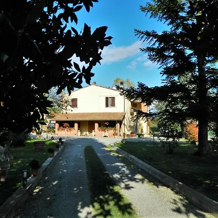 Francigena فندق مبيت وإفطار 3*