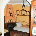 Francigena Bed and Breakfast 3*
